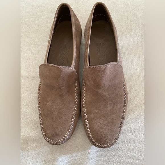 Salvatore Ferragamo Taupe Suede Loafers size 11.5 - Picture 9 of 13